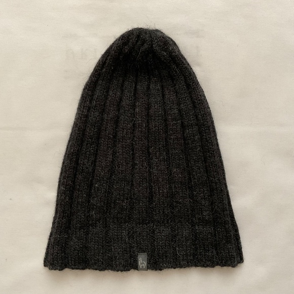 Shupaca Baby Alpaca Knit Ribbed Grey Beanie Hat S/O NWOT Unisex. Made in Peru - Picture 5 of 9